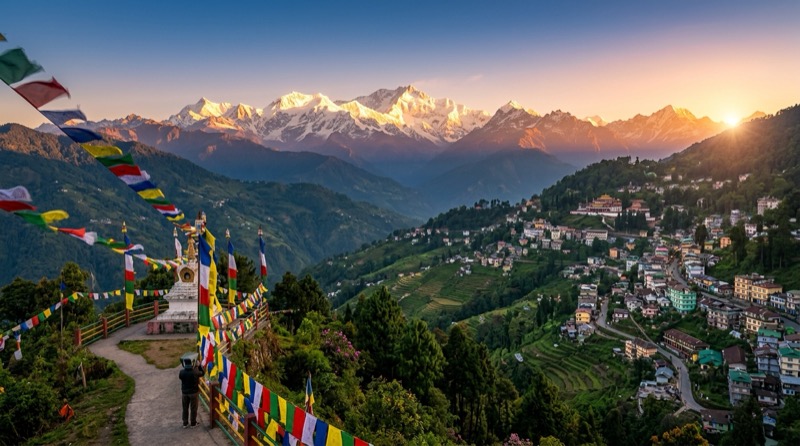 Sikkim Mount Kanchenjunga and Gangtok